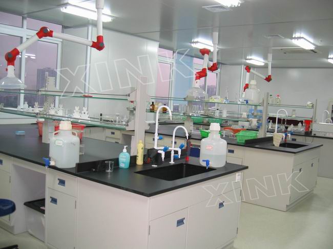 全鋼中央實(shí)驗(yàn)臺(tái)01 全鋼中央實(shí)驗(yàn)臺(tái)01