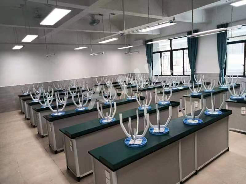 <a href='http://www.qmcku.cn/' target='1' style='font-size:14px; font-weight:bold; color:#0080ff;'>物理實(shí)驗(yàn)室</a>