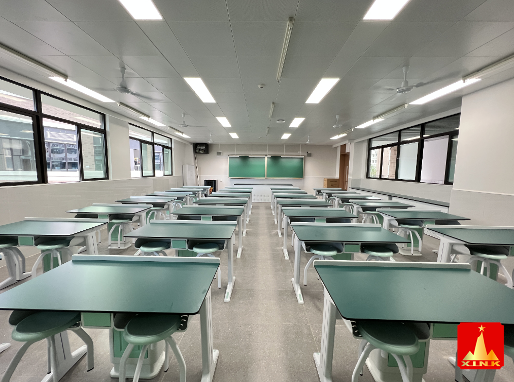 <a href='http://www.qmcku.cn/' target='1' style='font-size:14px; font-weight:bold; color:#0080ff;'>物理實(shí)驗(yàn)室</a>