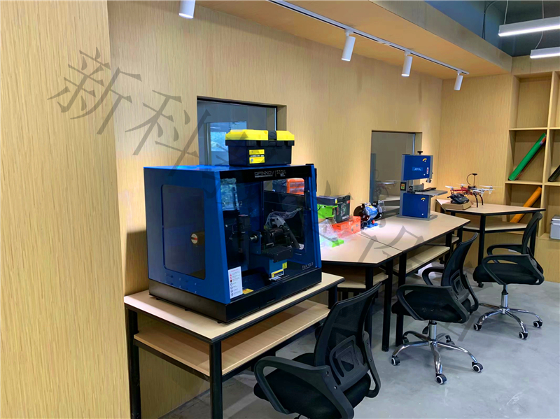 3D<a href='http://www.qmcku.cn' target='1' style='font-size:14px; font-weight:bold; color:#0080ff;'>創(chuàng)客實(shí)驗(yàn)室</a>