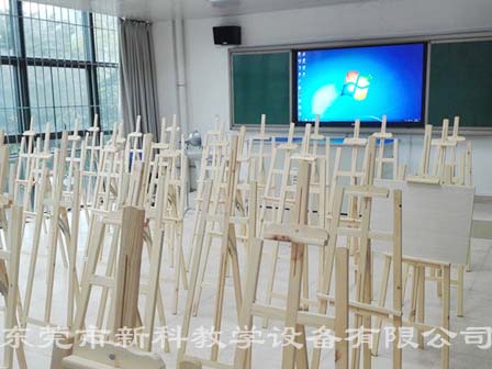 <a href='http://www.qmcku.cn/chanpin/56-1.html' target='1' style='font-size:18px; font-weight:bold; color:#000000;'>美術(shù)功能室</a>